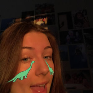 Meet your Posher, Caitlyn